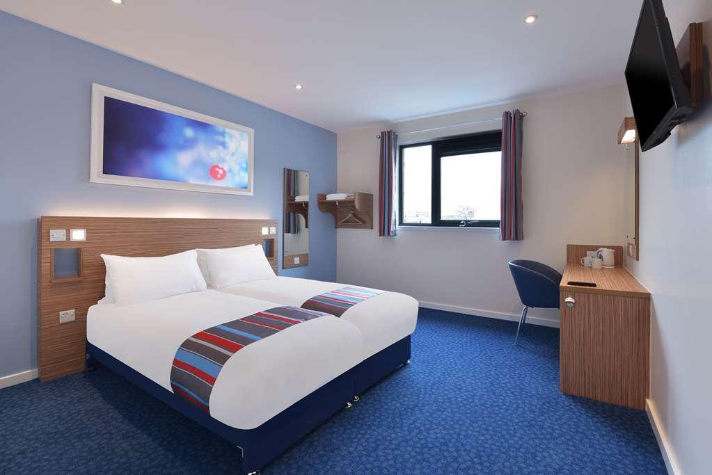 Travelodge Bath Waterside Rum bild