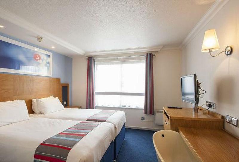 Travelodge Bath Waterside Exteriör bild